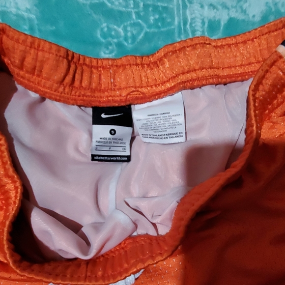 Nike Shorts - Picture 3 of 3